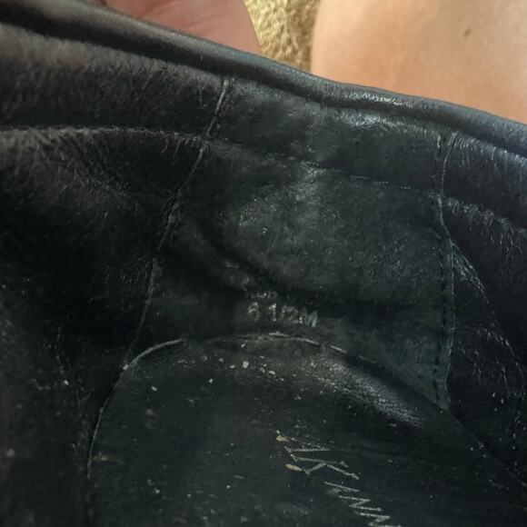 Anne Klein Women’s Black Leather Loafers Size 6.5 Silver Buckle Office - Picture 8 of 9